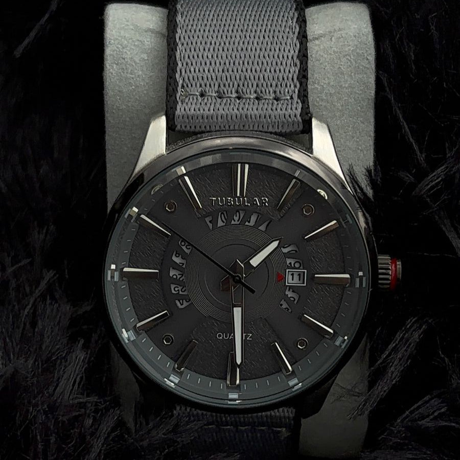 Reloj Tubular Minimalista Gris